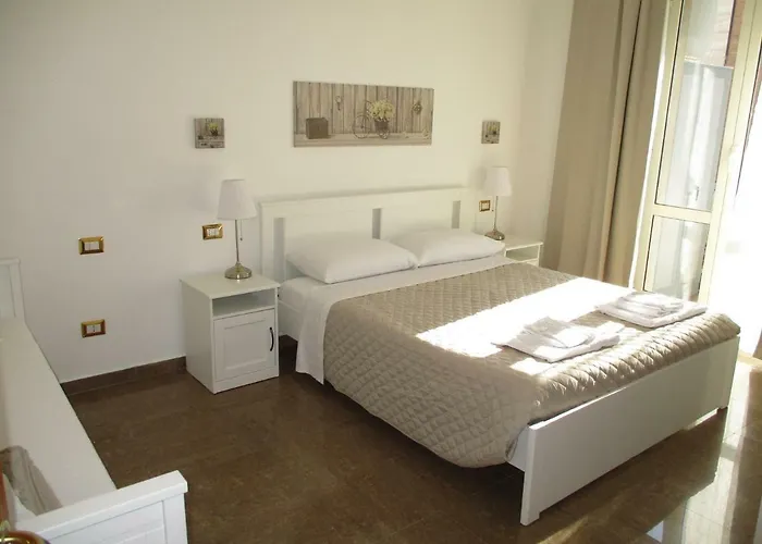Interno Dieci Rome